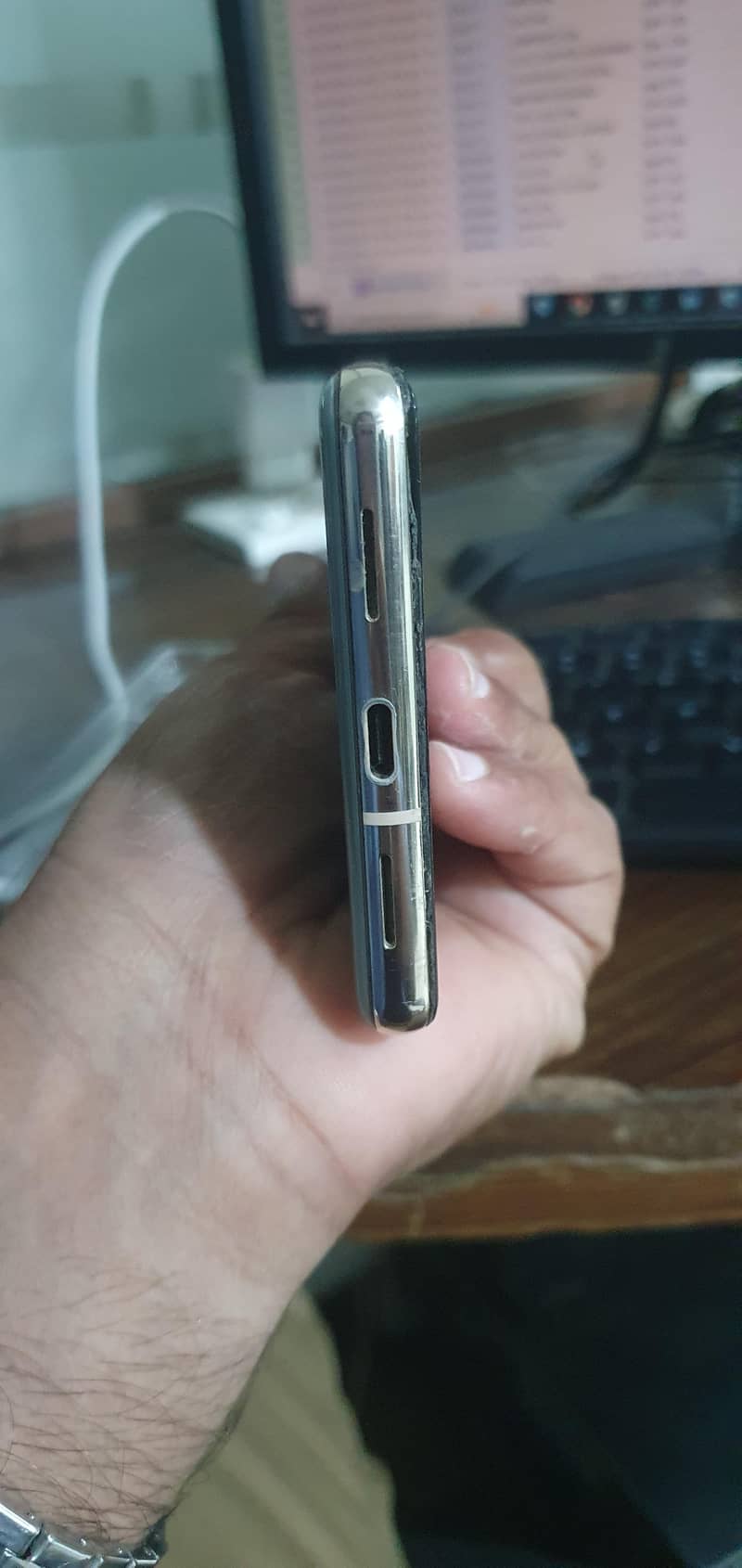 Google pixel 7pro 4
