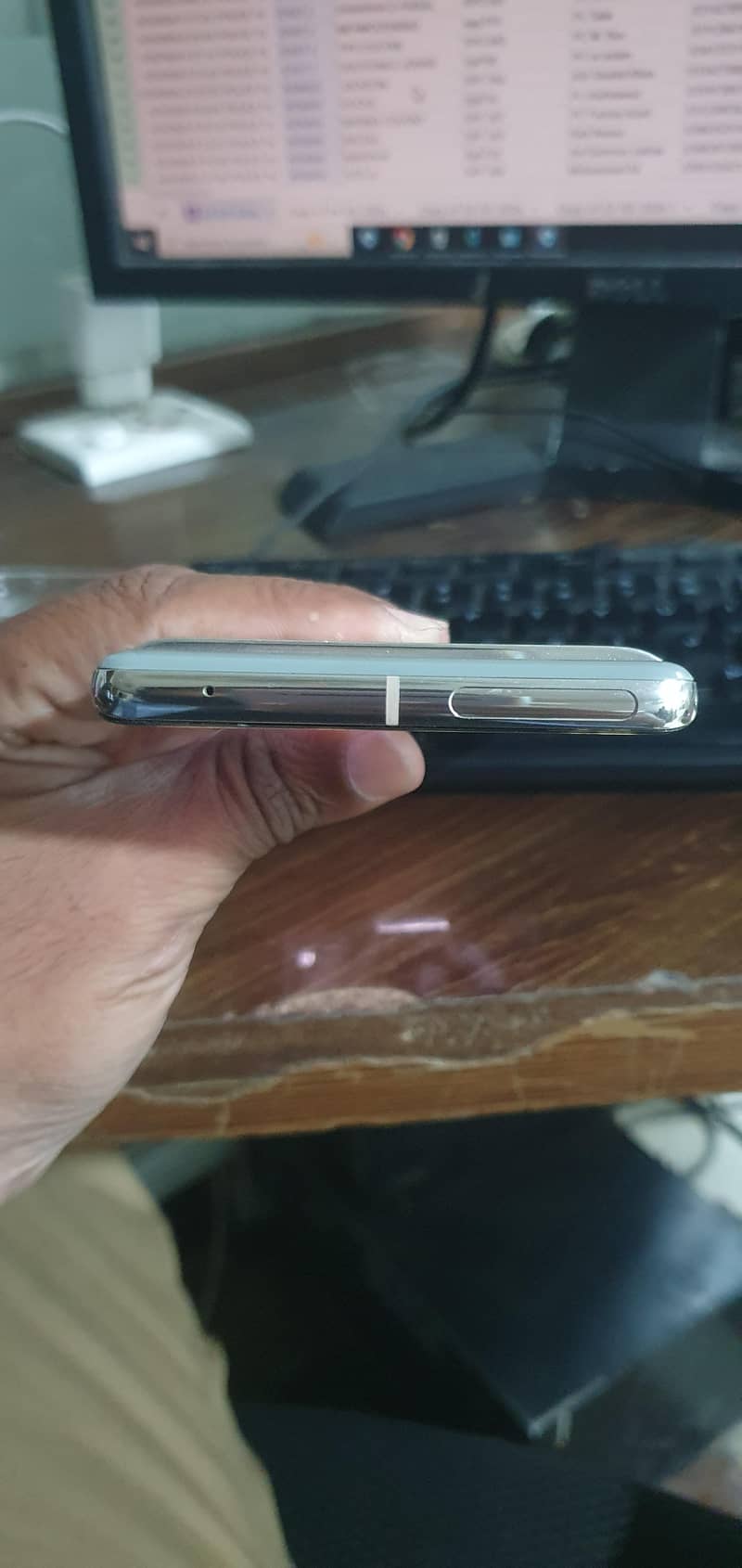 Google pixel 7pro 5