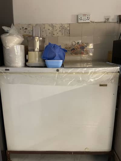 Italian deep freezer