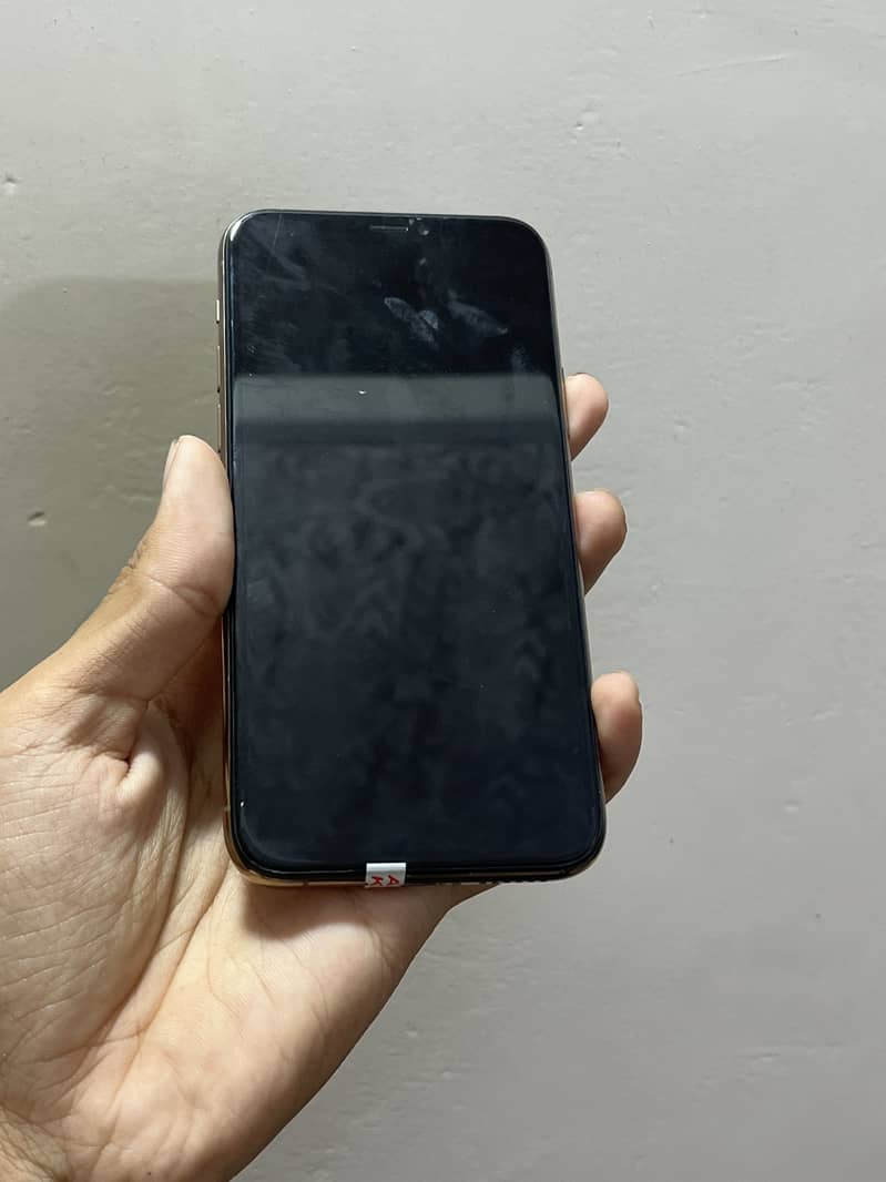 Iphone 11 pro 4