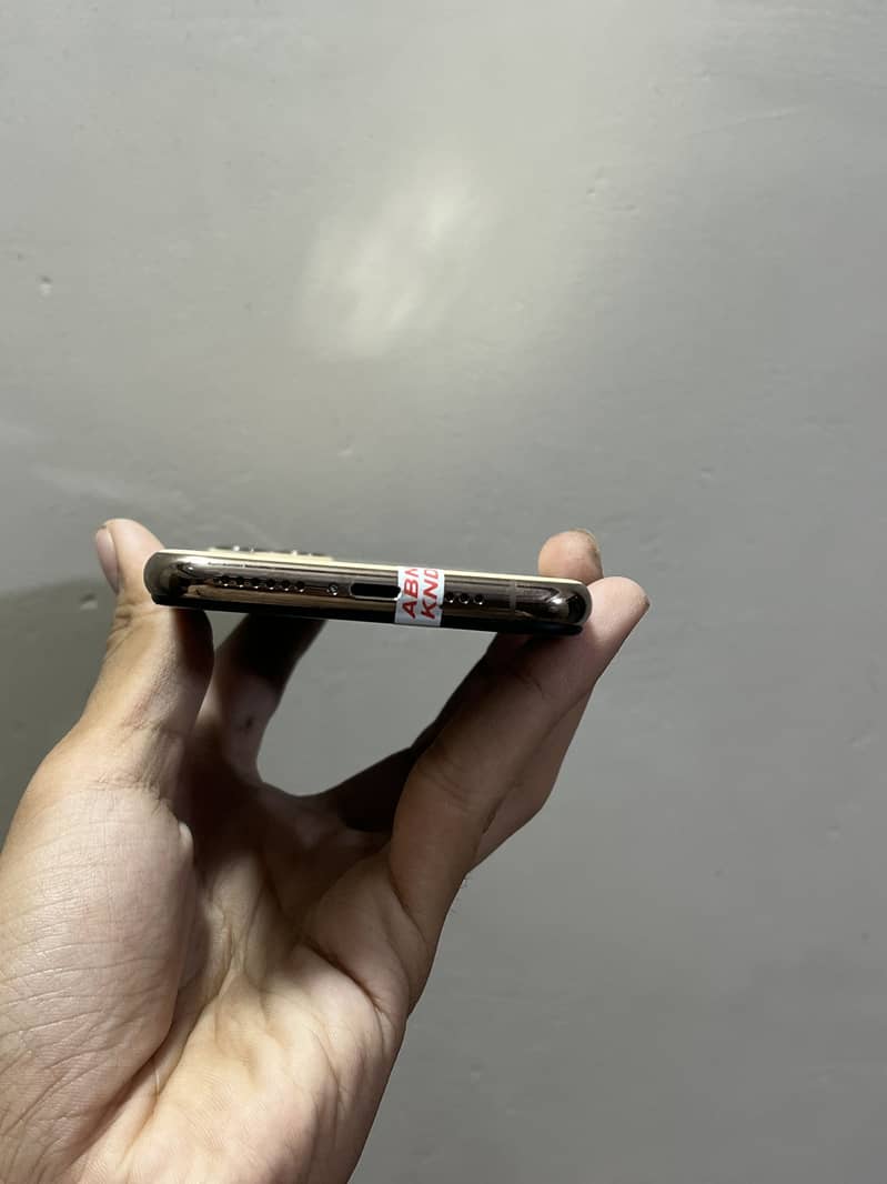 Iphone 11 pro 8