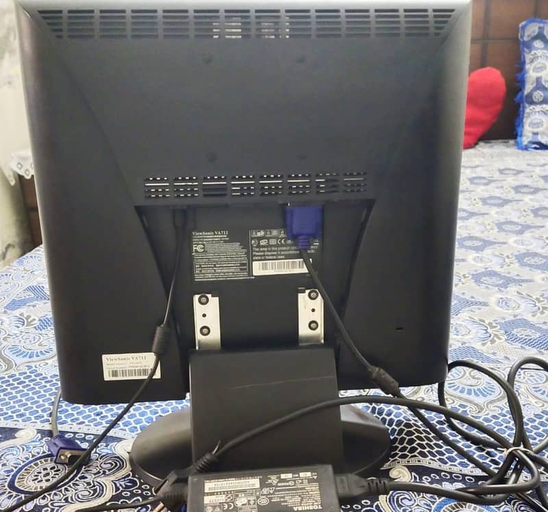 LCD. ViewSonic 2
