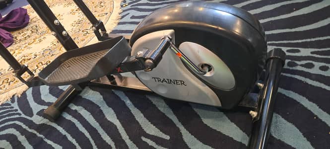 Eliptical Trainer Met705
