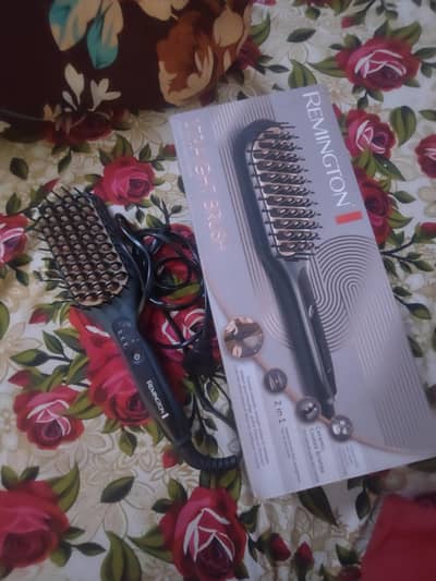 Remington CB7400 Hair Straightener Brush – Like New Remington CB7400jj