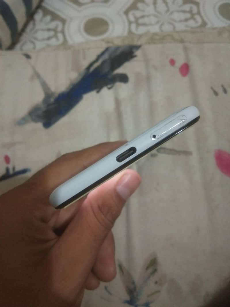 Google Pixel 3 9