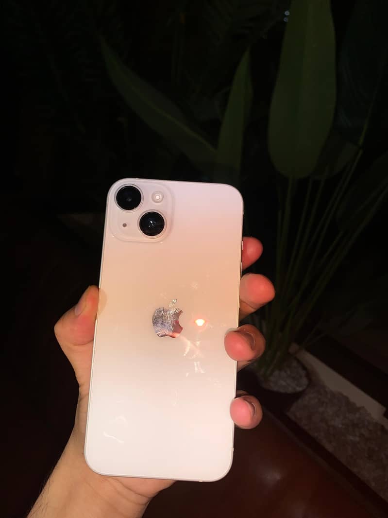 Apple iPhone 14 3