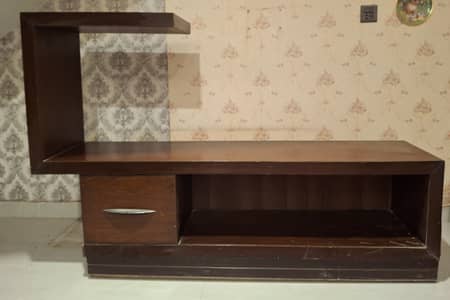 Stylish Wooden TV Console / TV Stand with Storage