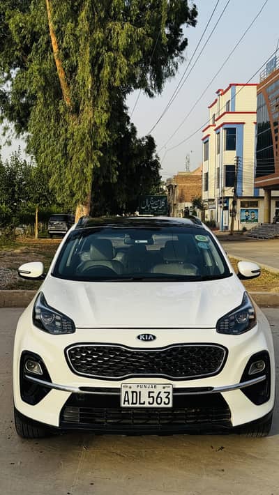 Kia sportage 20 /21 registration home used Best option.
