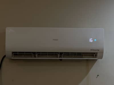 Haier 1 Ton DC Inverter AC for Sale — Excellent Condition