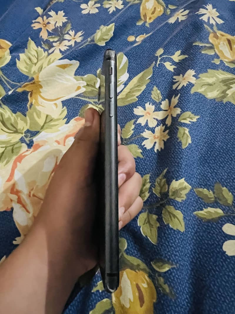 IPHONE 8 PLUS PTA 1