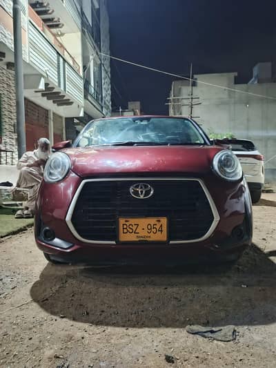 Toyota Passo moda full option