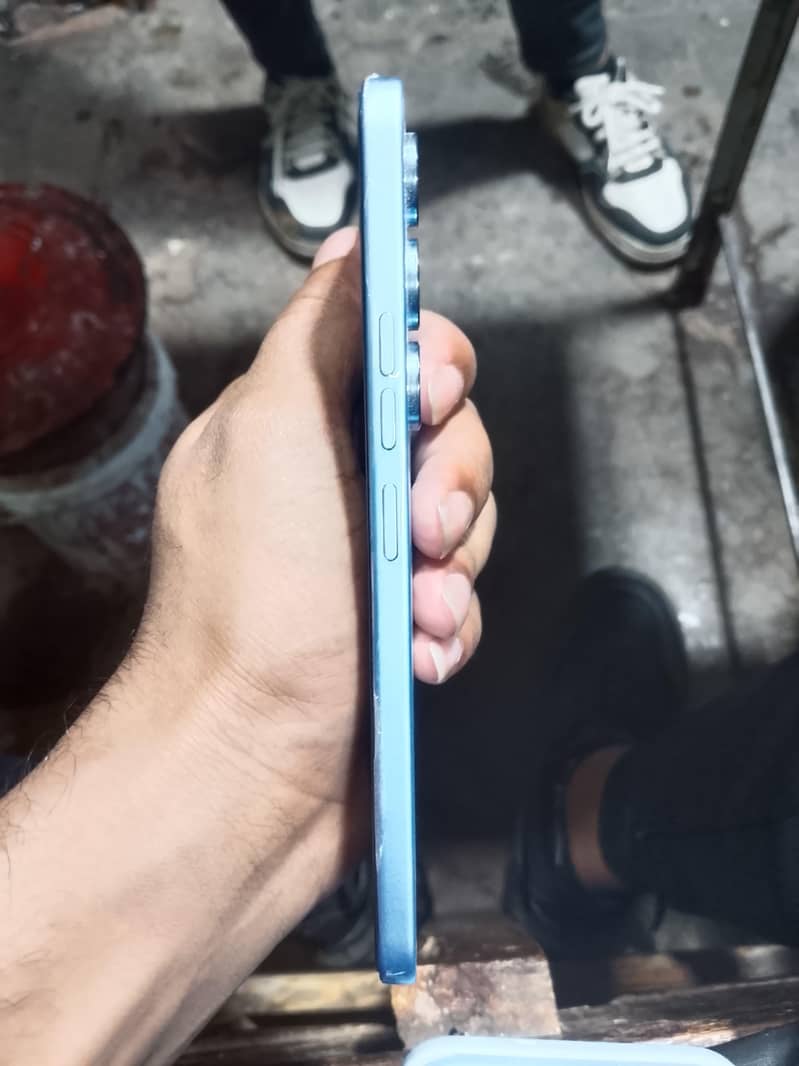 spark 40 pro 5