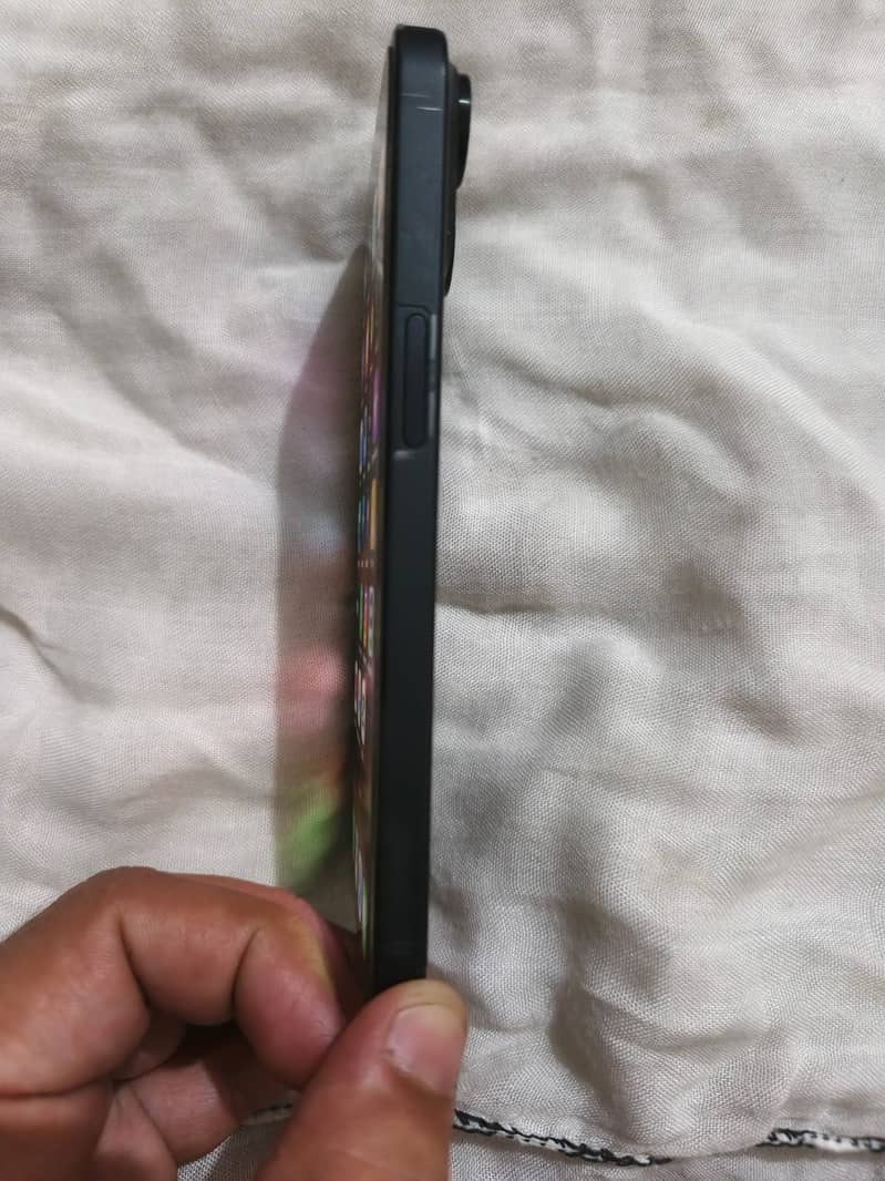 Apple iPhone 15 1
