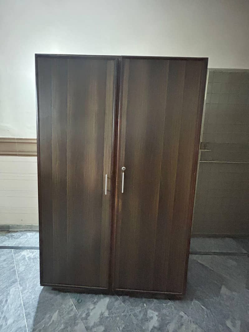 wardrobe 1