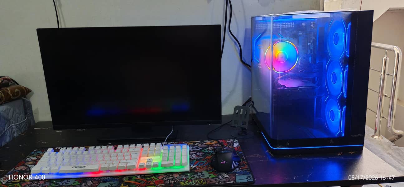 DELL 27 inch borderless LCD 1