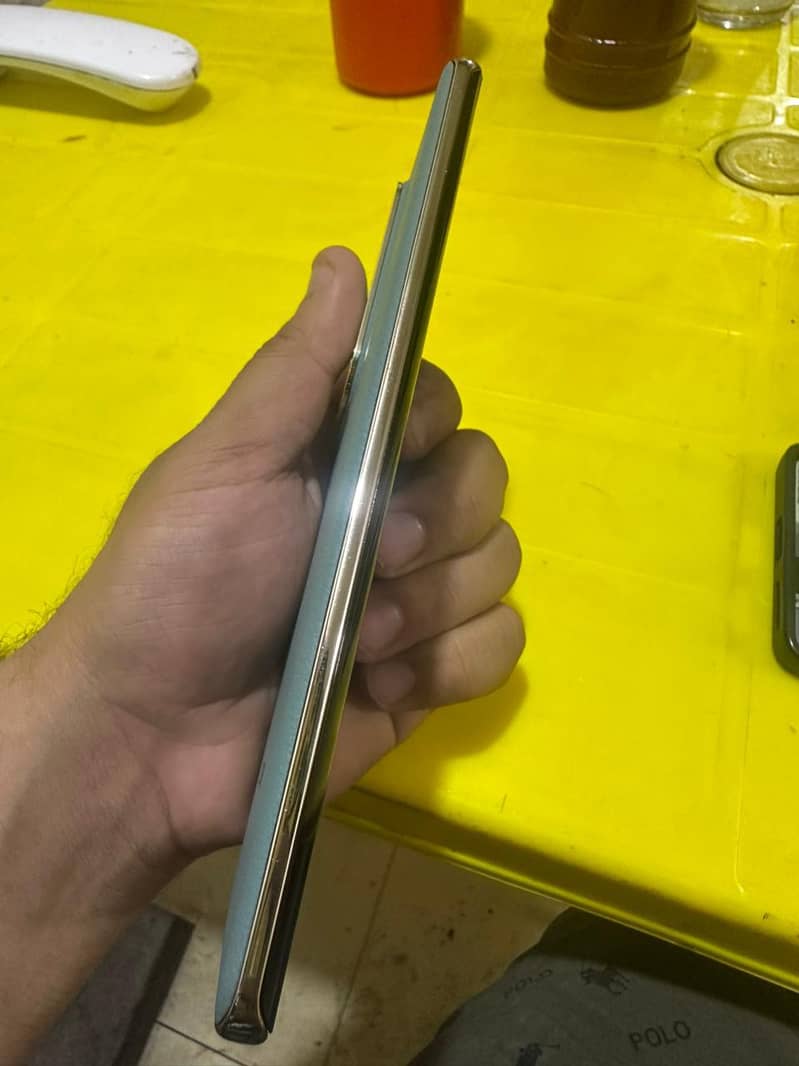 Infinix Zero 30 4