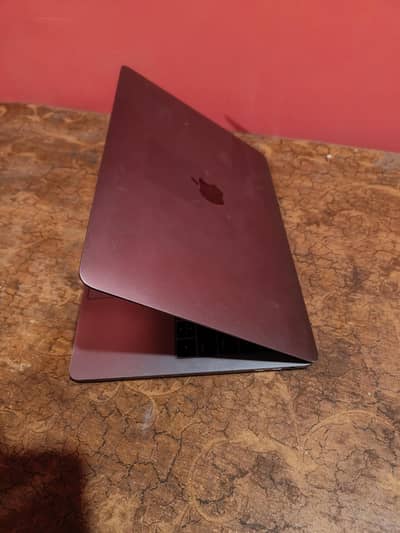 MacBook pro 2017