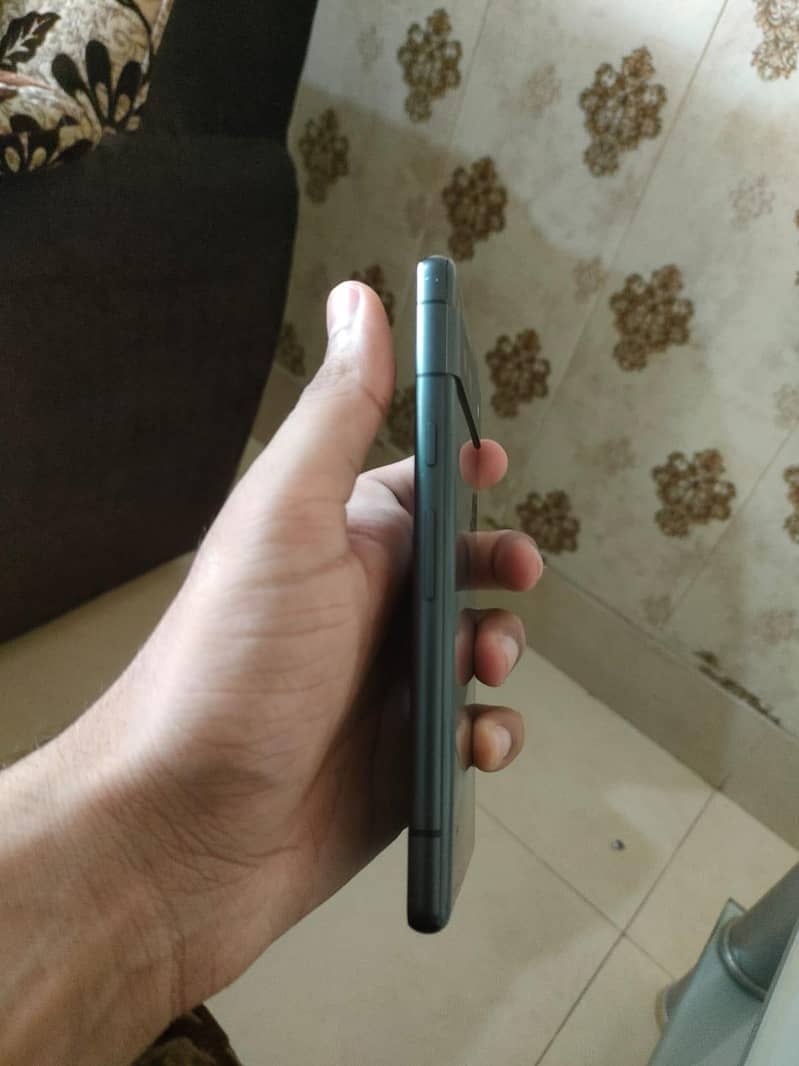 Google pixel 7a 6