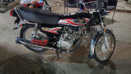 CG 125 2024