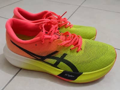 ASICS Infected FF Turbo+