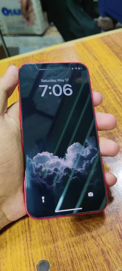 Apple iPhone 12