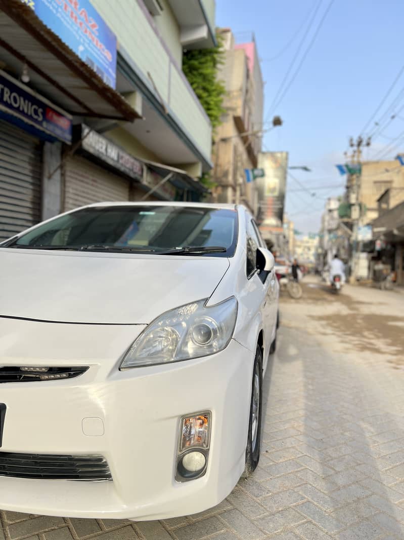 Prius 2011 4