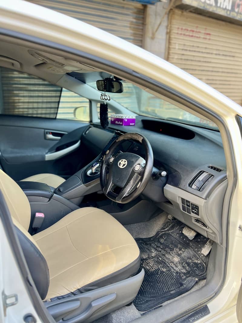 Prius 2011 7