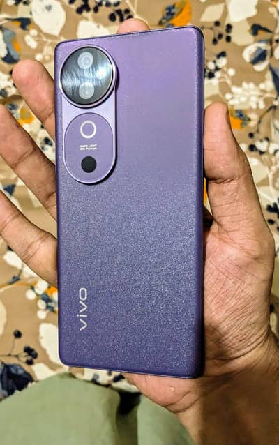 Vivo v40 5G 12/256 official PTA Approved with only Box