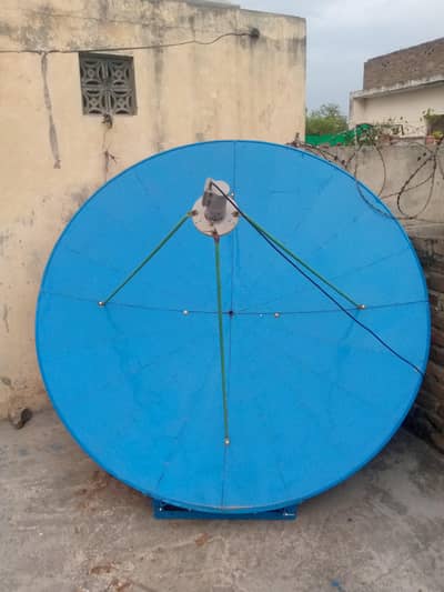 Shabbar A Quality 6 feet dish antenna