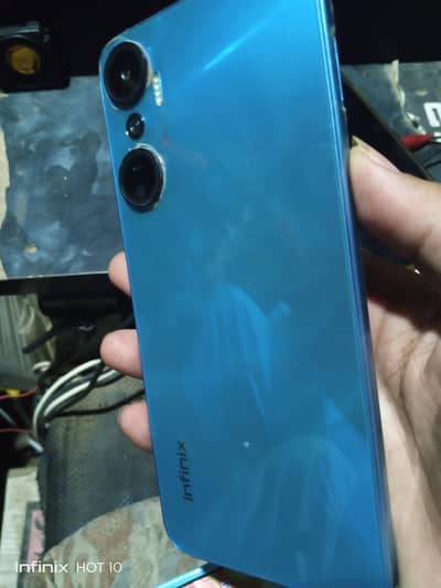 condition 10 by 10 with box and charger