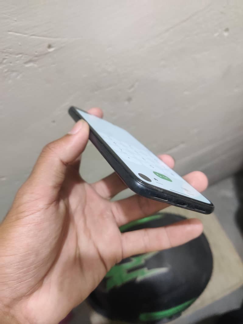 Google Pixel 5 3