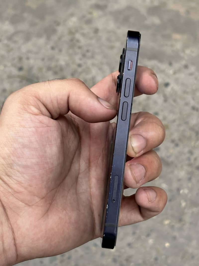 iPhone 12mini JV 3