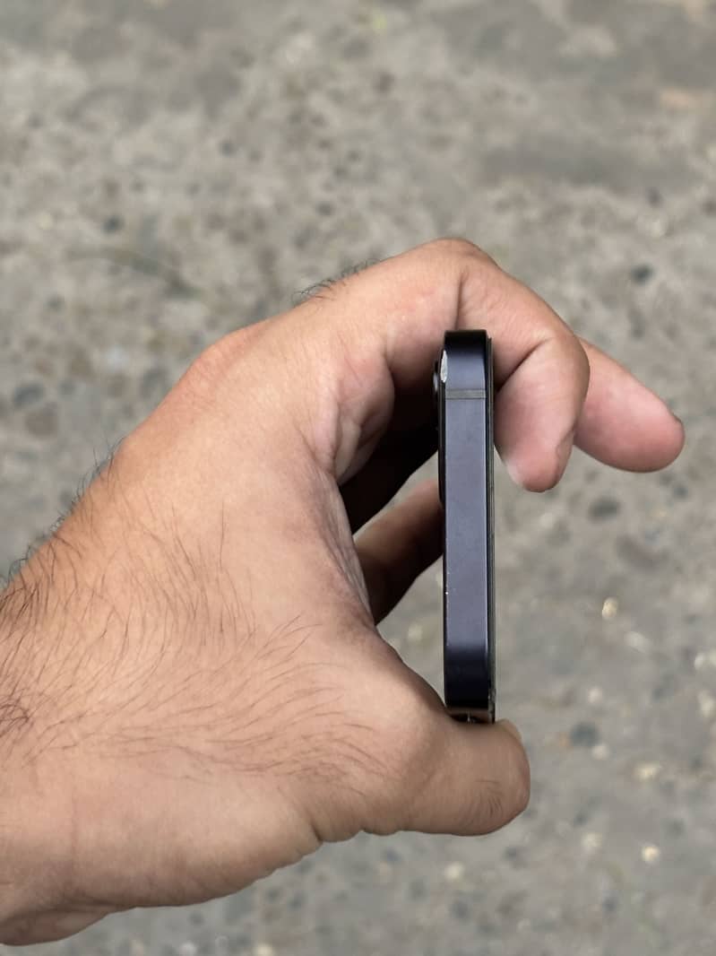 iPhone 12mini JV 4