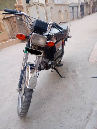 Dhoom 70cc 09-model only call : 03114490856