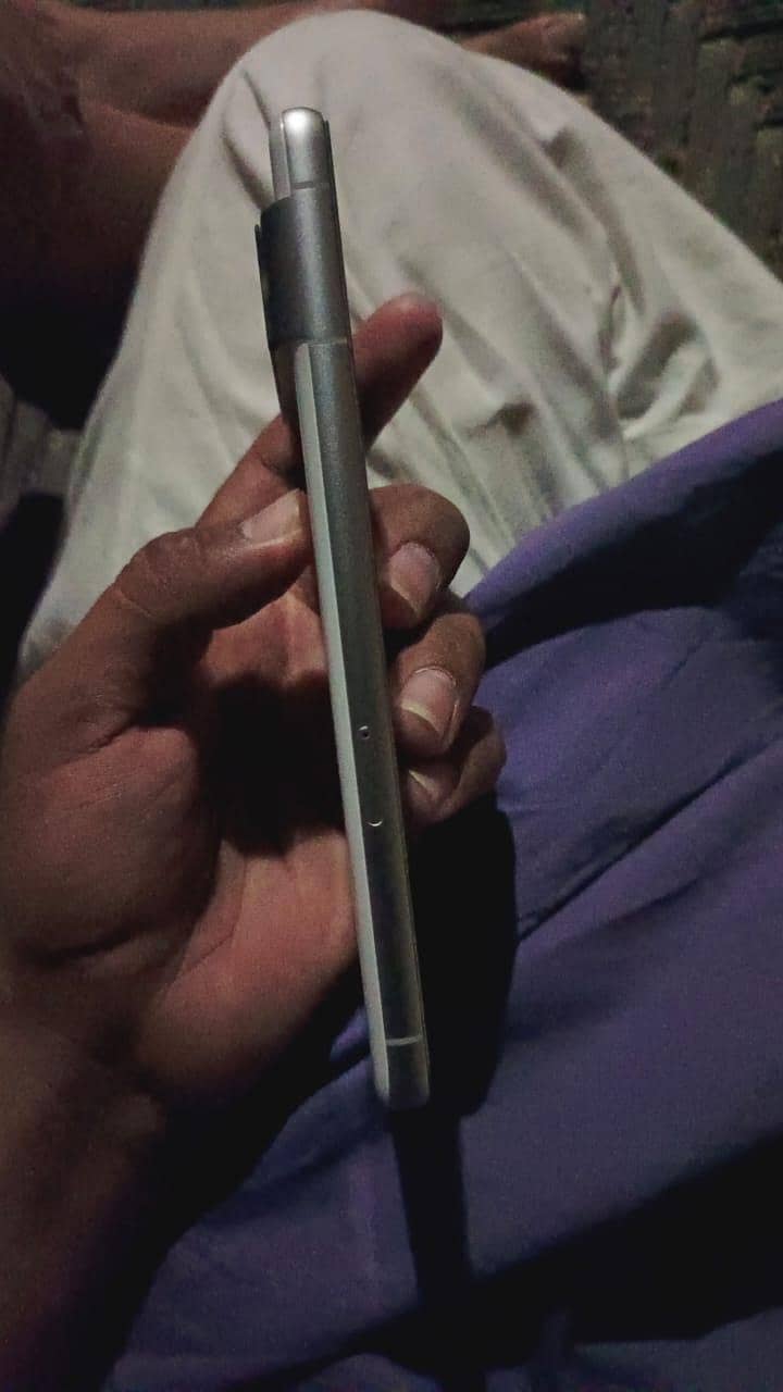 Google Pixel 7 3
