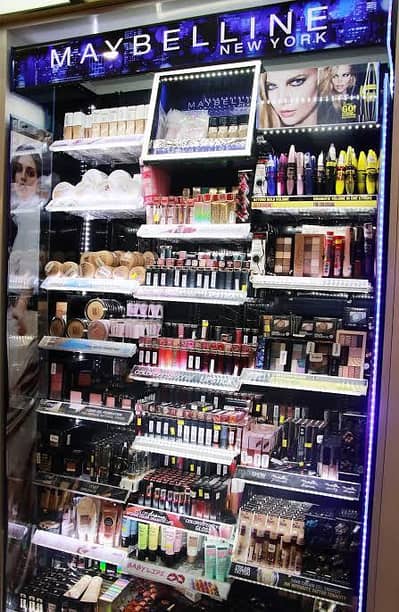 sales girl required