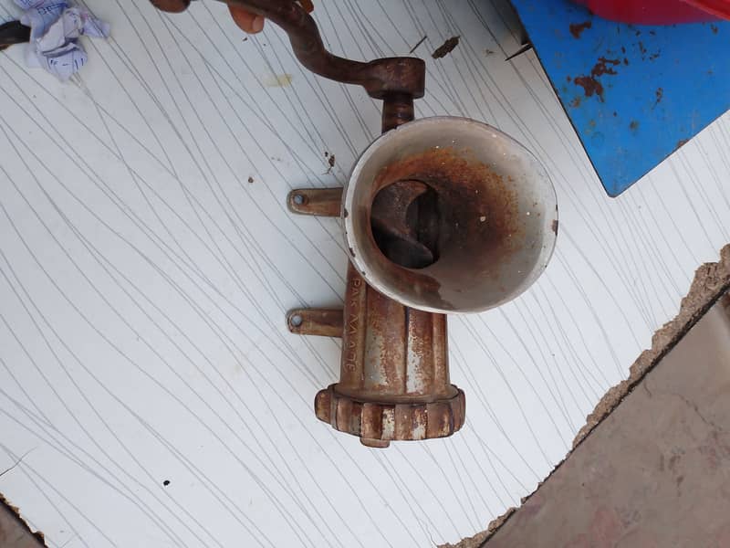 Meat grinder 2