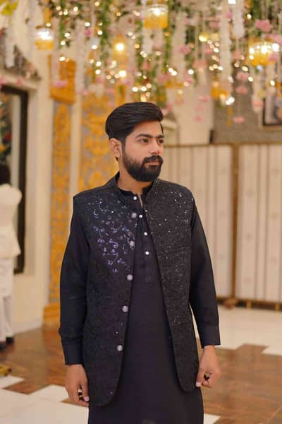 Hasnain 