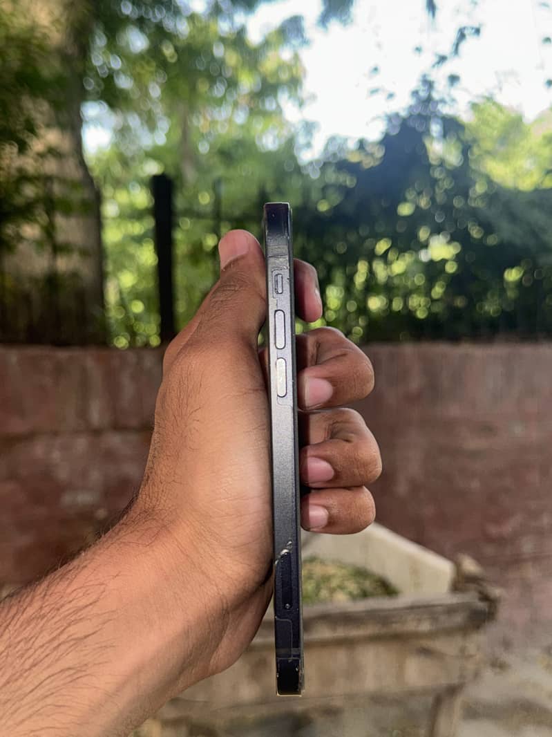 Iphone 12 0