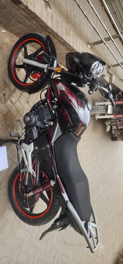 Honda cb 150f