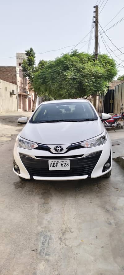 Toyota Yaris 1.5 full option