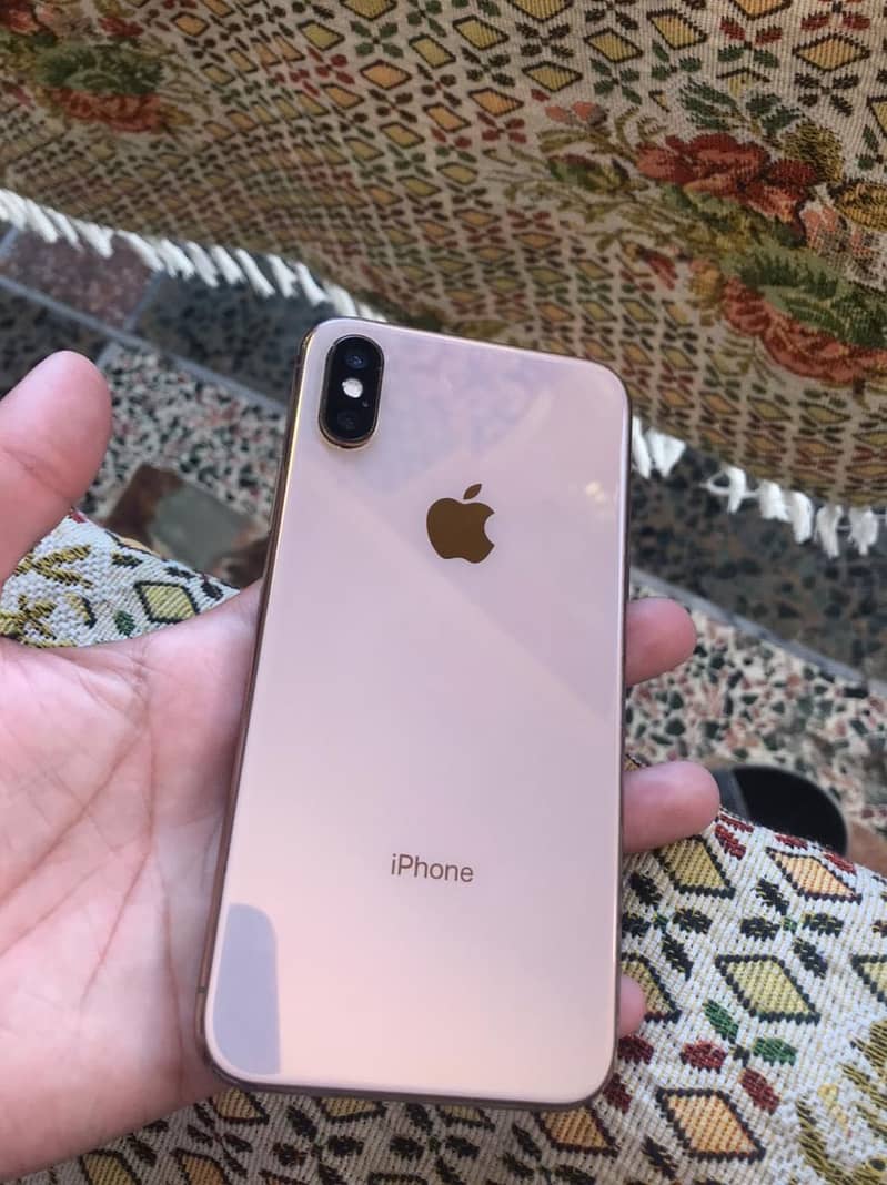 iphone xs 2