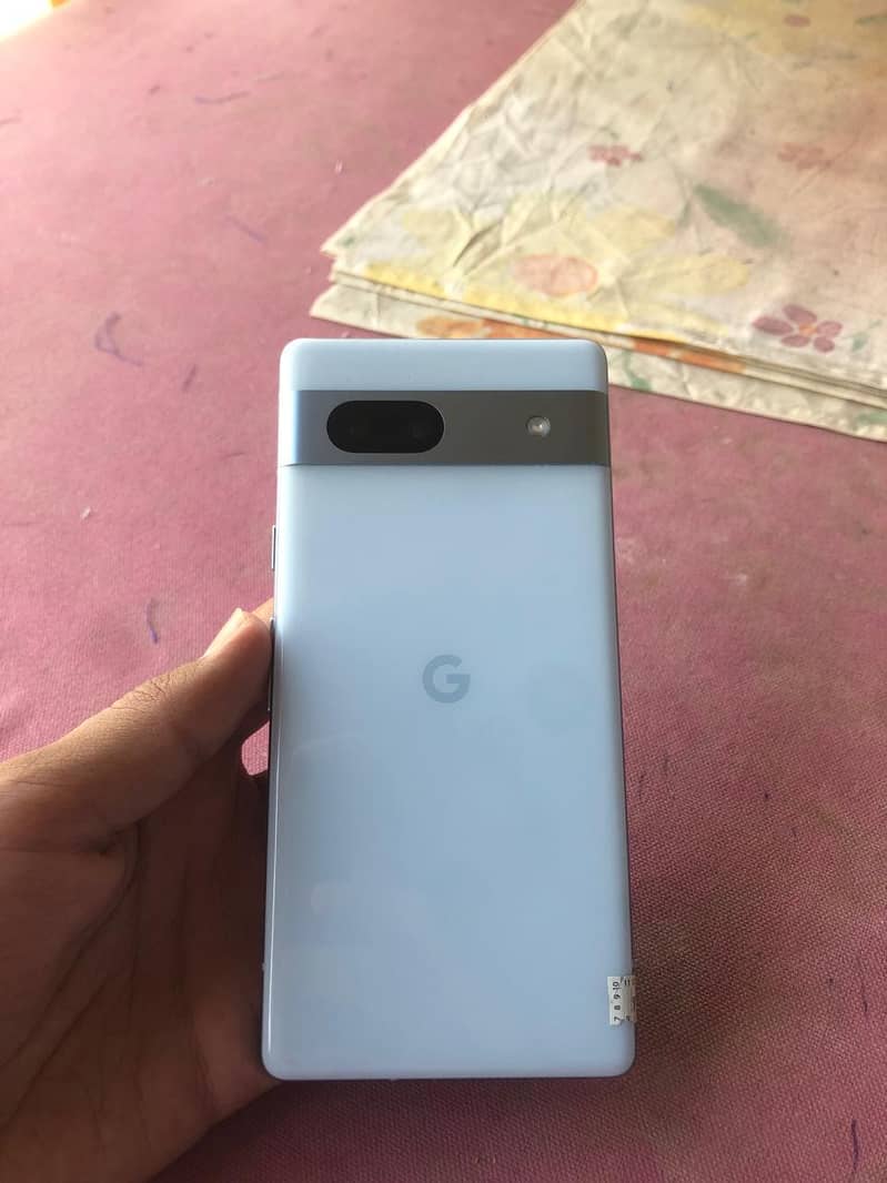 Google pixel 7A 2