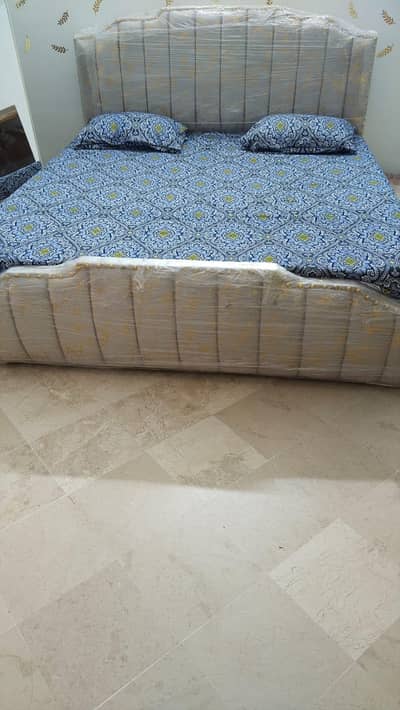 Bed for sale just 5 Days used