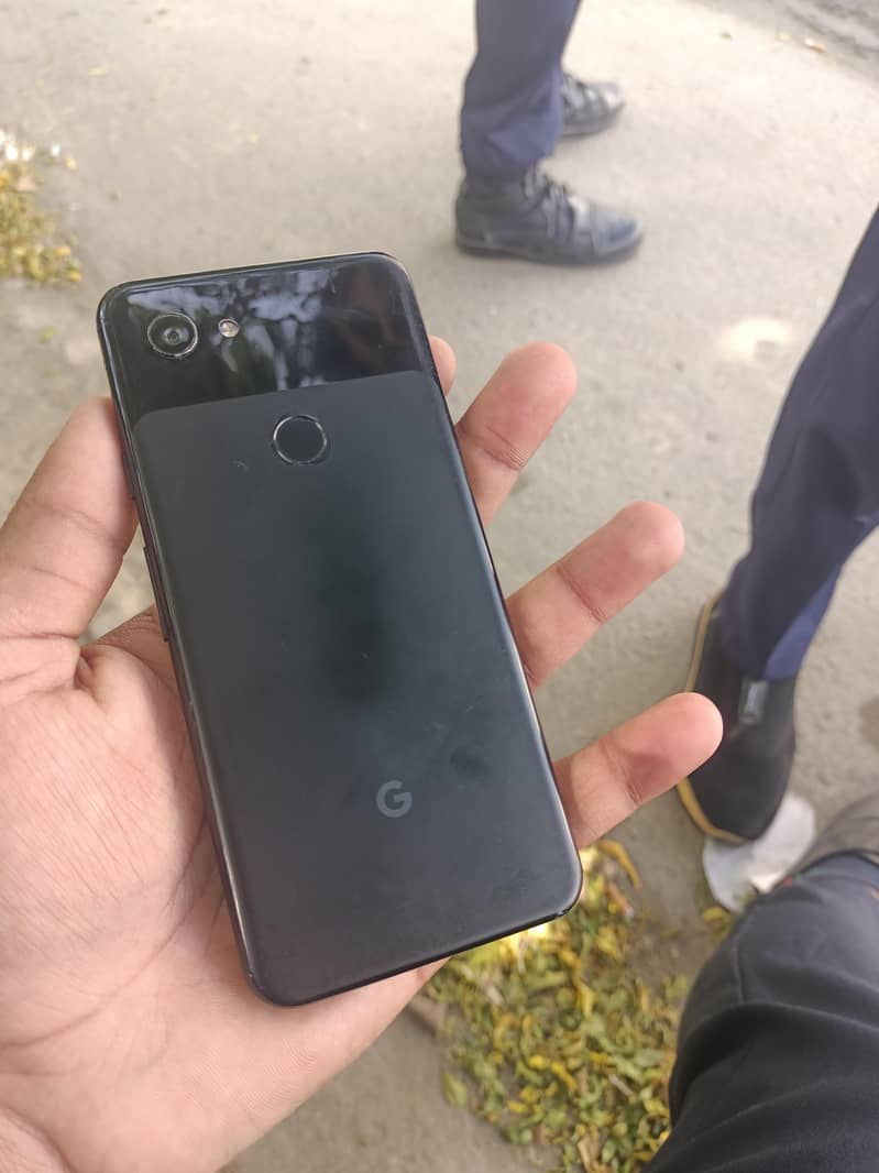 Google Pixel 3a 1