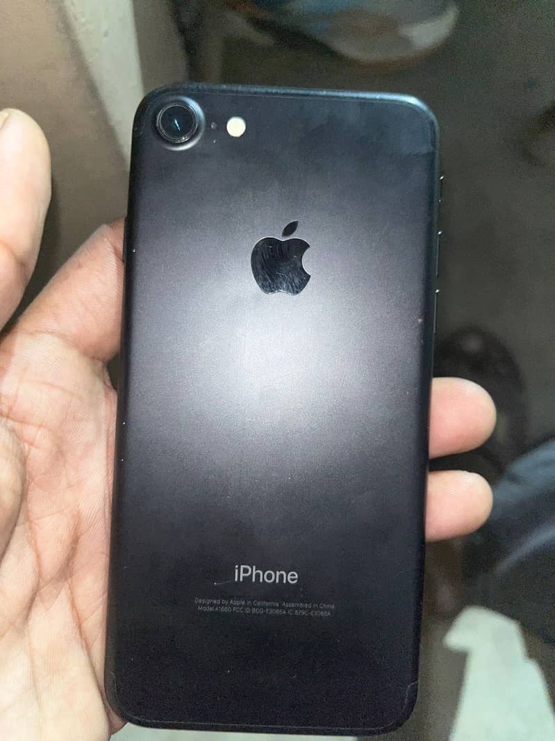 Apple 7 6