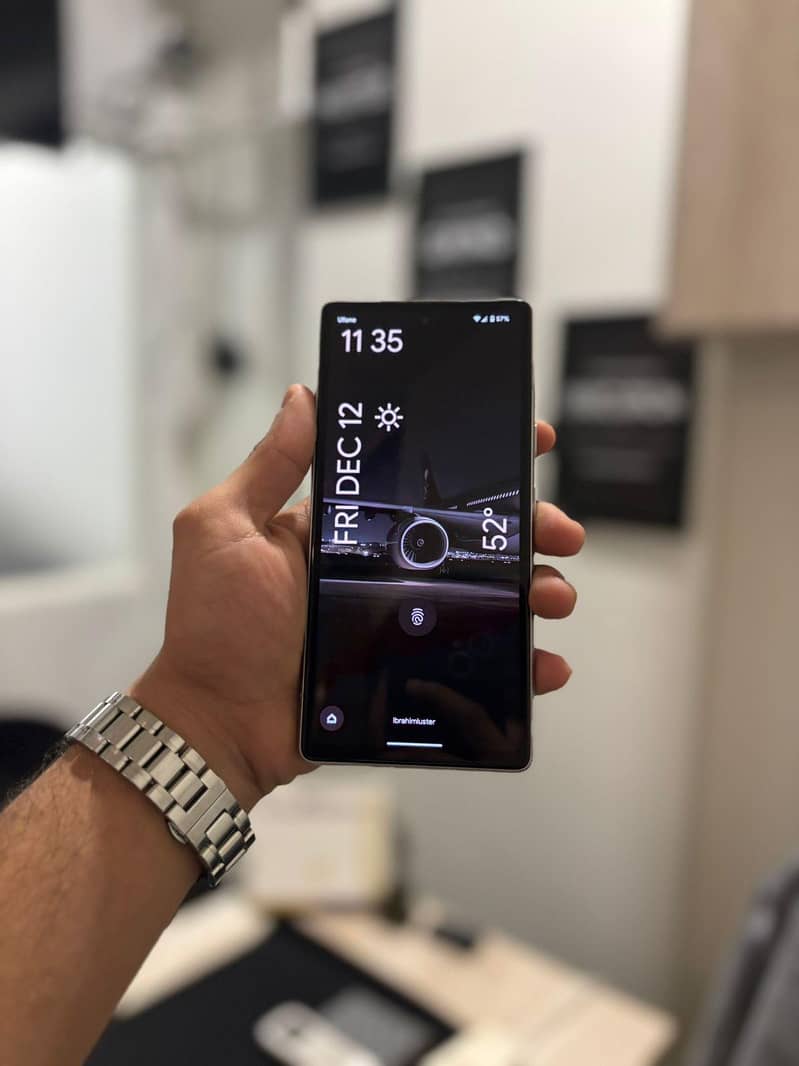 Google Pixel 7a 5