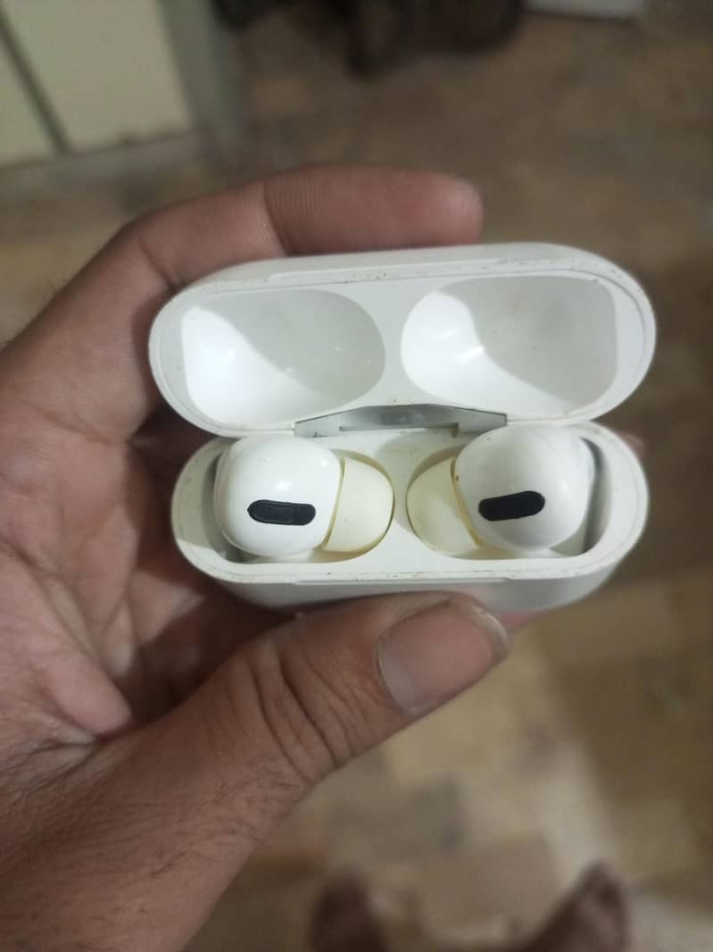 AIRPOD PRO 2 1