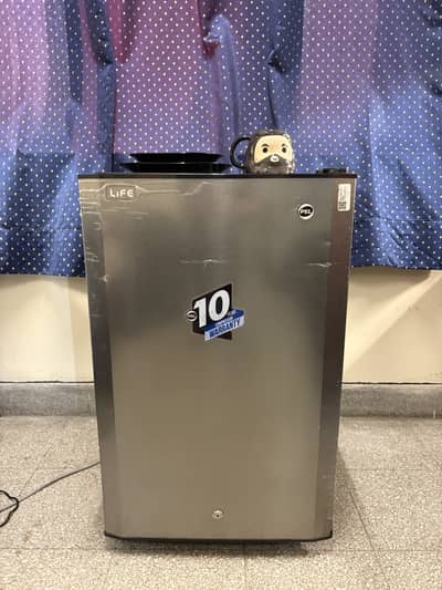 PEL Life Pro Refrigerator