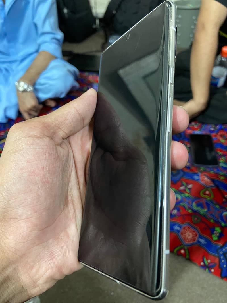 Google Pixel 6 Pro 2